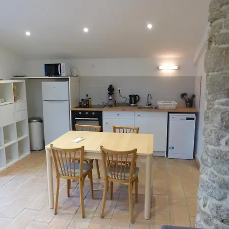 Pensión Prieuré De 3*